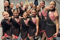 Sherbrooke accueille plus de 750 patineurs pour l’Invitation Synchro 2025